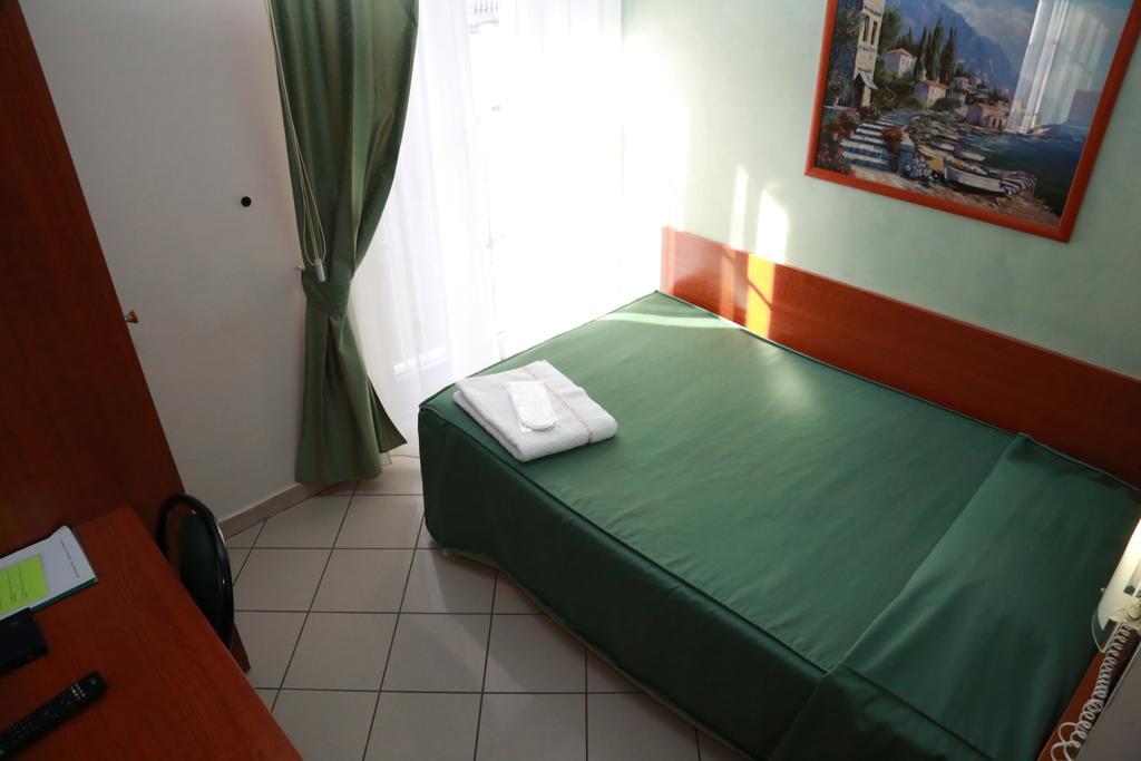 Hotel Dore Μιλάνο Εξωτερικό φωτογραφία