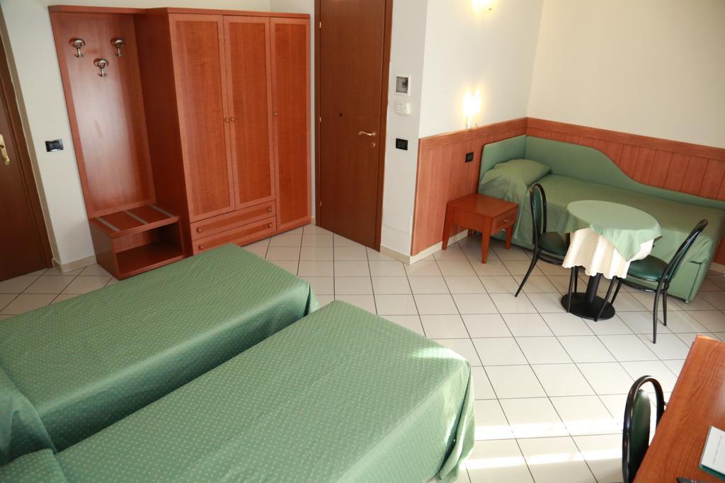 Hotel Dore Μιλάνο Εξωτερικό φωτογραφία